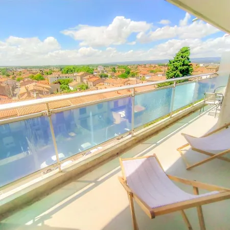 Centre Avec Balcon Et Parking *