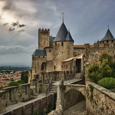Centre Avec Balcon Et Parking Apartamento Carcassonne